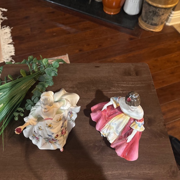 Royal Doulton - “Diana” 1985/“Southern Belle” 1957, England Rare Pink Dress. - Picture 2 of 11